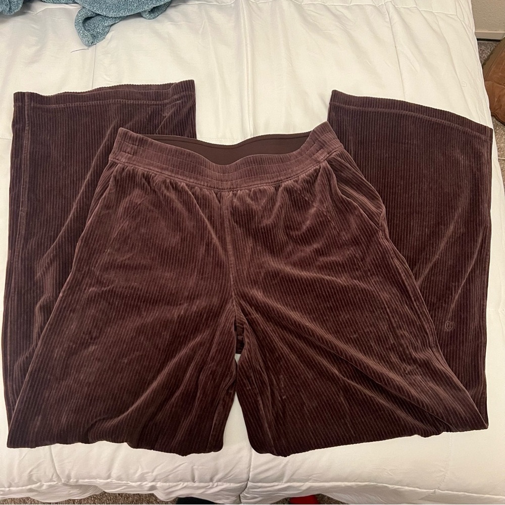 Lululemon Scuba MR Ribbed Wide-Leg Pants